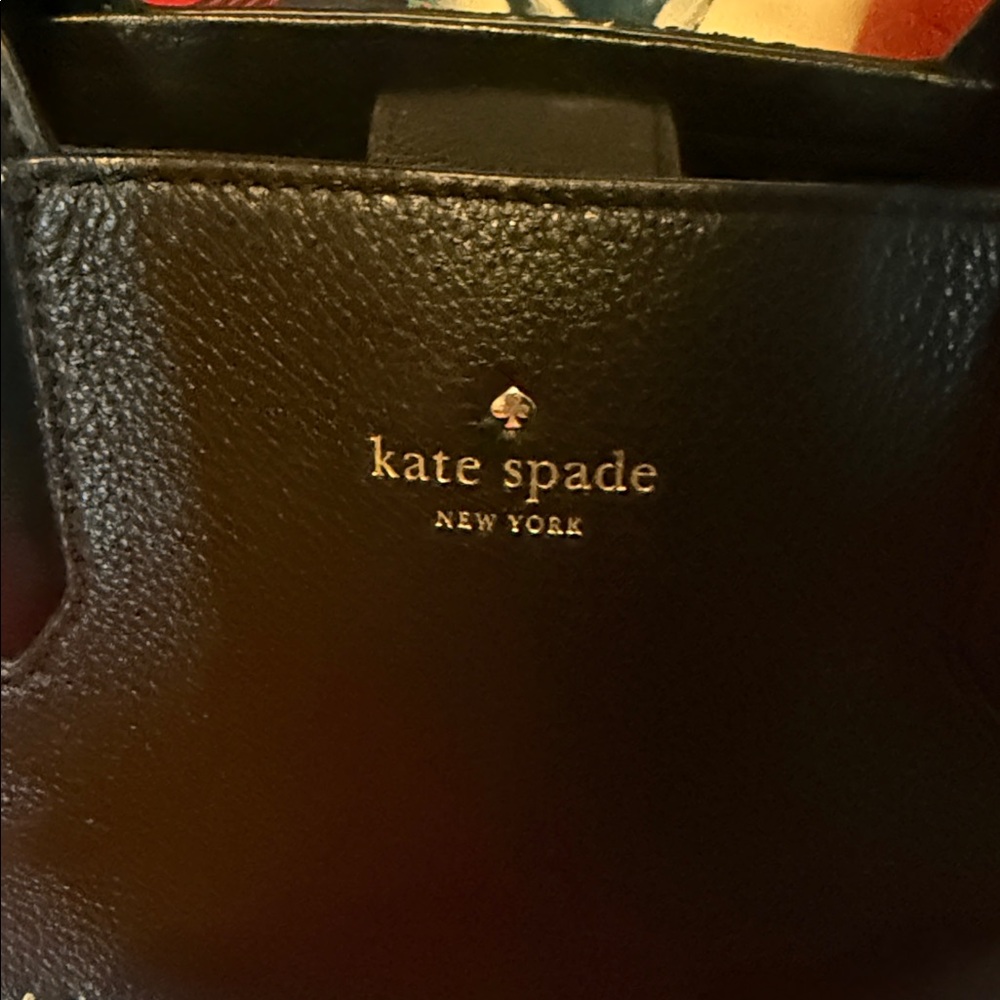 kate spade black leather satchel with white Aztec pattern - Picture 2 of 6